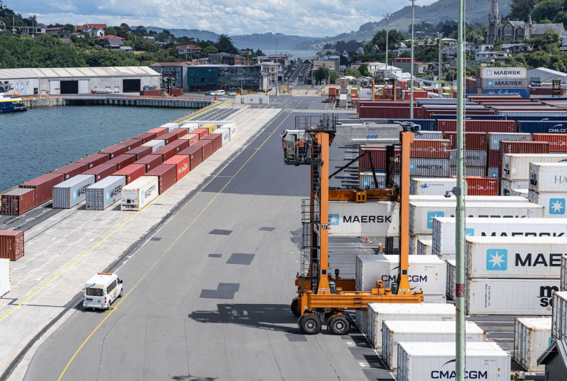 Kaimahi port